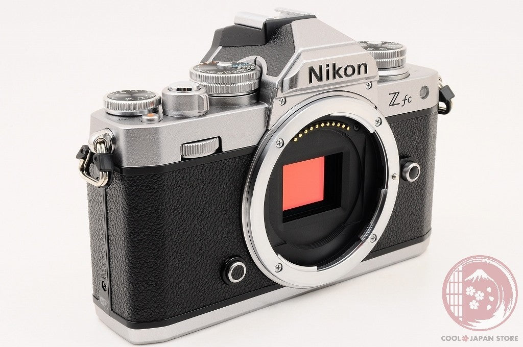 [ 201 shots TOP MINT in Box ] Nikon Z fc Zfc Silver 20.9MP from Japan Cl02