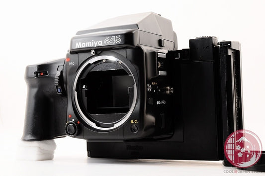 [MINT w/ AE Prism Finder] Mamiya 645 PRO + Poraloid Film back from Japan Cg08