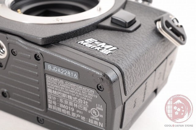 [ 1384 shots MINT+ in Box] OLYMPUS OM-D E-M1 Mark III 20.4MP Digital Camera Ck19