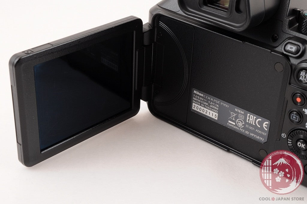 [MINT+ in Box] Nikon Coolpix P950 16.0MP Point & Shoot Camera Black Japan Cm47