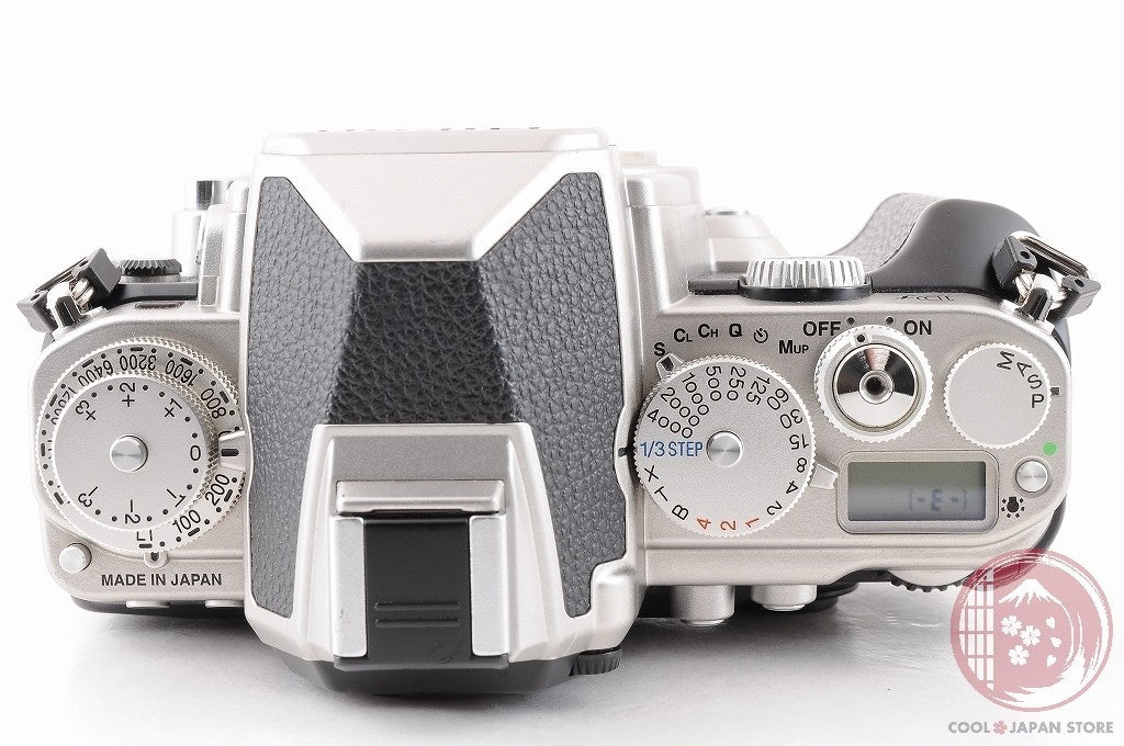 [ 6807 shots MINT in Box ] Nikon Df Silver 16.2 PM DSLR Camera Body JAPAN Ck08
