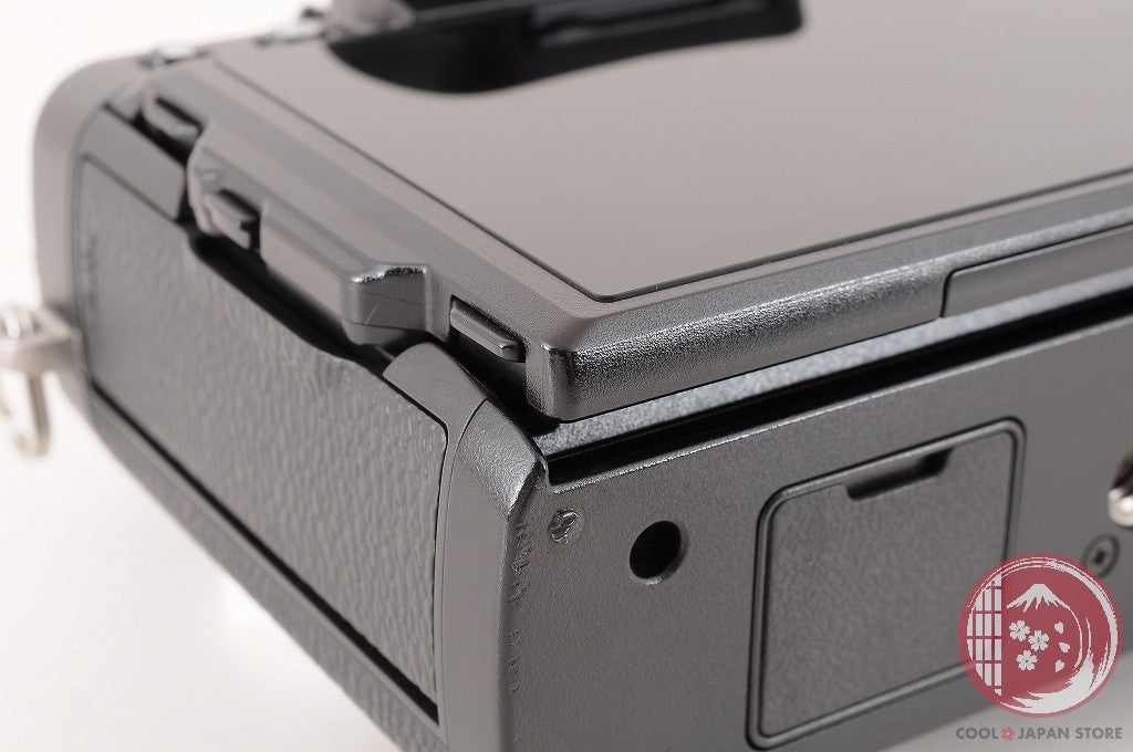 DDU[ Low shots MINT+ in Box] Fujifilm Fuji X-T3 XT3 Black 26.1MP Mirrorless Cj51