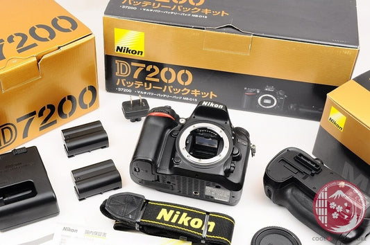 [ MINT w/MB-D15 in Box ]Nikon D7200 24.2 MP Digital SLR Camera Ce38