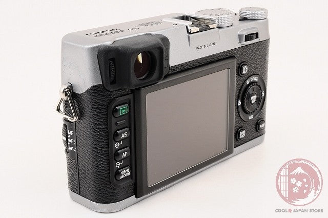 [MINT in Box] FUJI FUJIFILM X100 12.3MP Digital Camera Silver from Japan Ck63