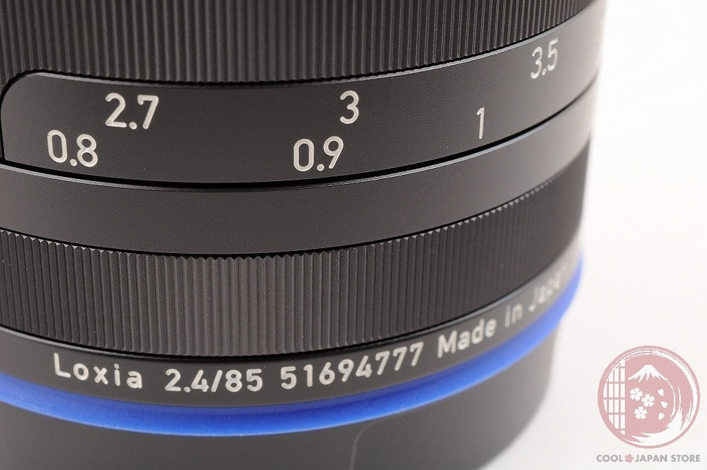 [MINT+ w/ Hood Caps] Zeiss Loxia 85mm f/2.4 Sony from Japan Ly05
