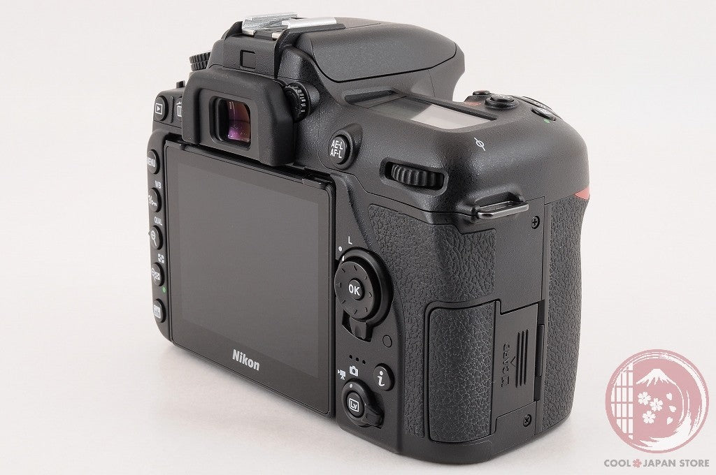 [ 24864 shots MINT+ in Box ] NIKON D7500 20.9MP Digital Camera Japan Cl91