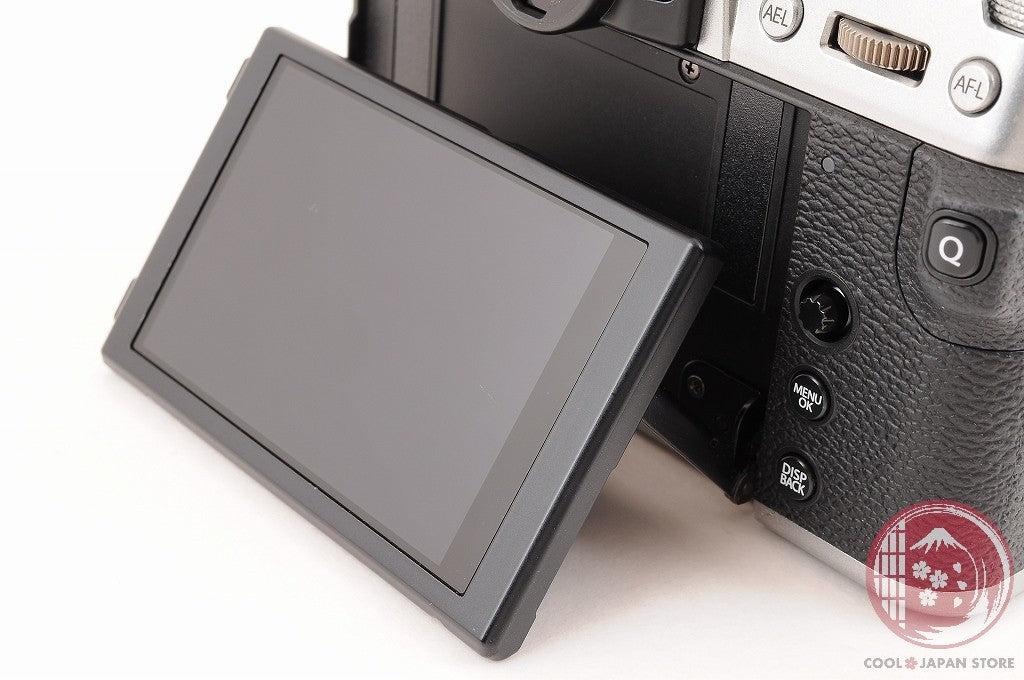[ Low shots MINT w/ Strap Adapter ] Fujifilm Fuji X-T30 26.1MP Mirrorless Cl53