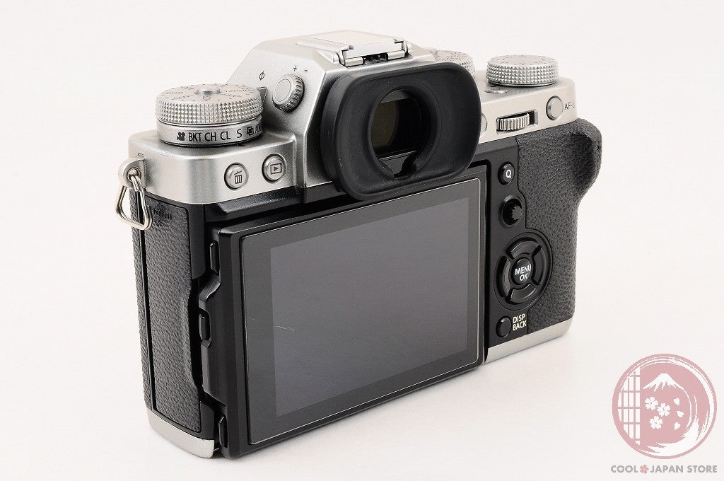READ[ Low shots MINT w/Charger ] Fujifilm Fuji X-T3 XT3 Silver 26.1MP Ck94