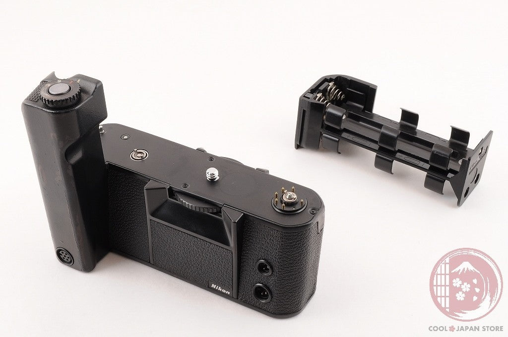 [EXC5 w/ MF-18 MD-4] Nikon F3P from Japan Cl58