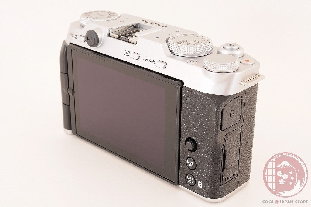 [ 179 shots TOP MINT in Box ] Fujifilm X-M5 silver from Japan Ci22