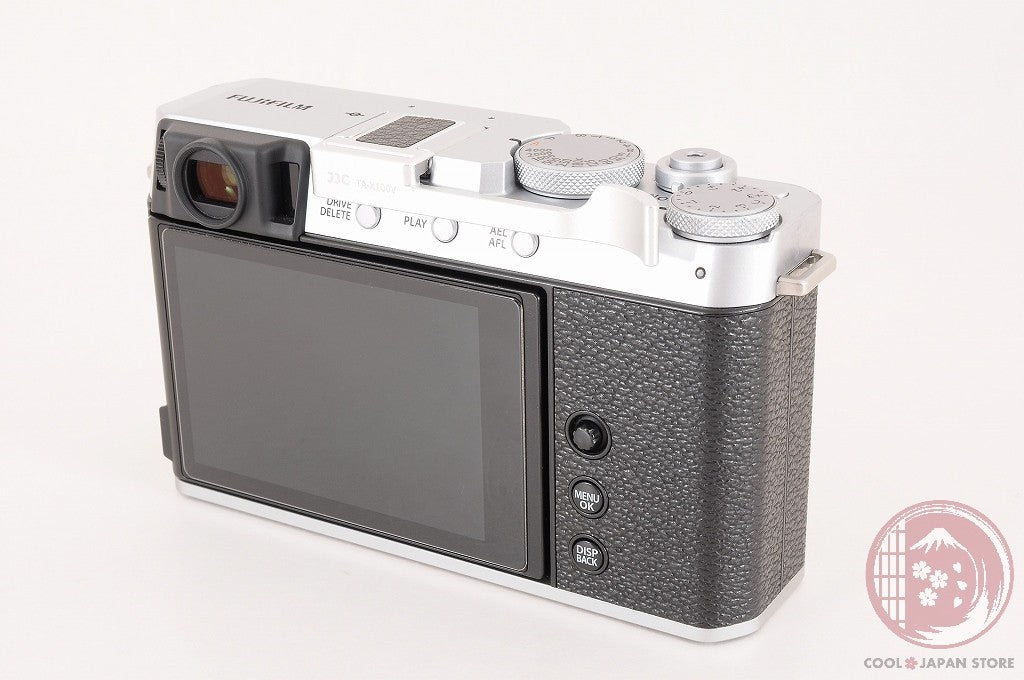 DDU [ 2080 shots TOP MINT in Box ] Fujifilm Fuji X-E4 26.1MP Silver Cj49