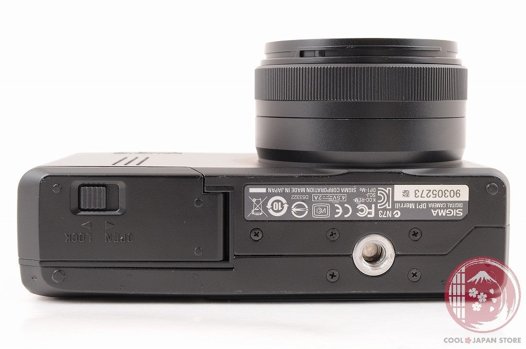 [MINT w/  Finder Hood] Sigma dp1 Merrill from Japan Cl54
