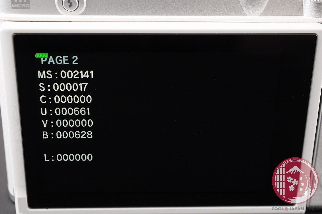 DDU[ 2141 shots MINT+ w/Strap Cable ] Olympus PEN E-P7 white from Japan Cj68