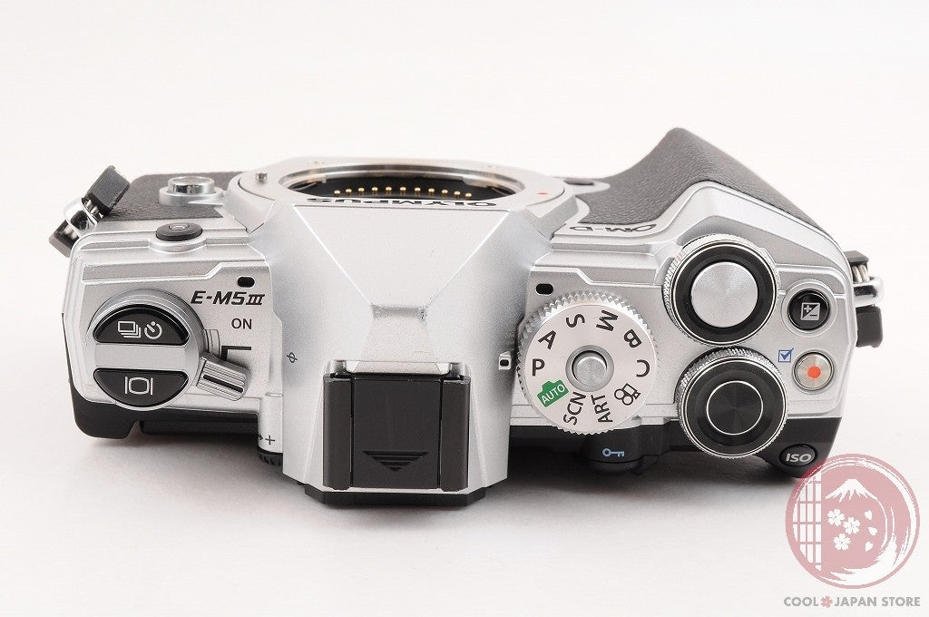 [ 7040 shots MINT+ in Box] Olympus OM-D E-M5 Mark III from Japan Cm01