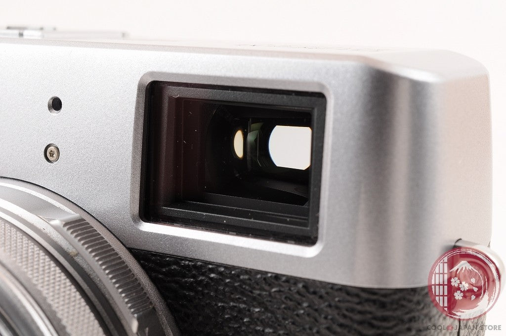 [ 28300 shots MINT in Box ]Fujifilm Fuji X100T X-100T Silver 16.3MP Digital Cm51