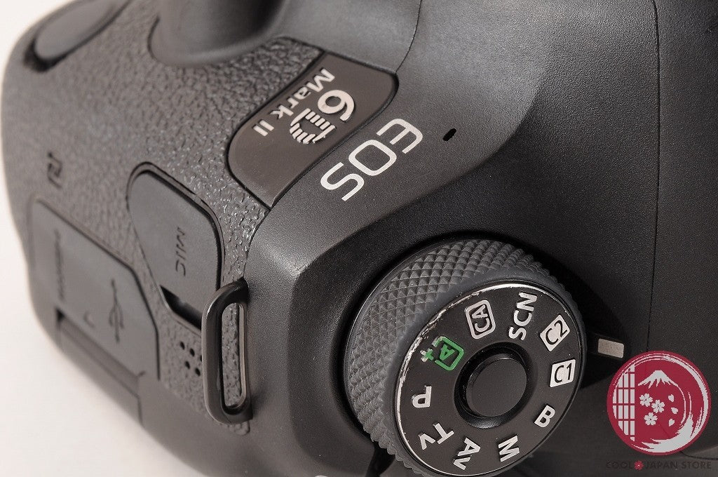[ 5478 shots MINT+ in Box] CANON EOS 6D Mark II 26.2MP Digital SLR Camera Cg92