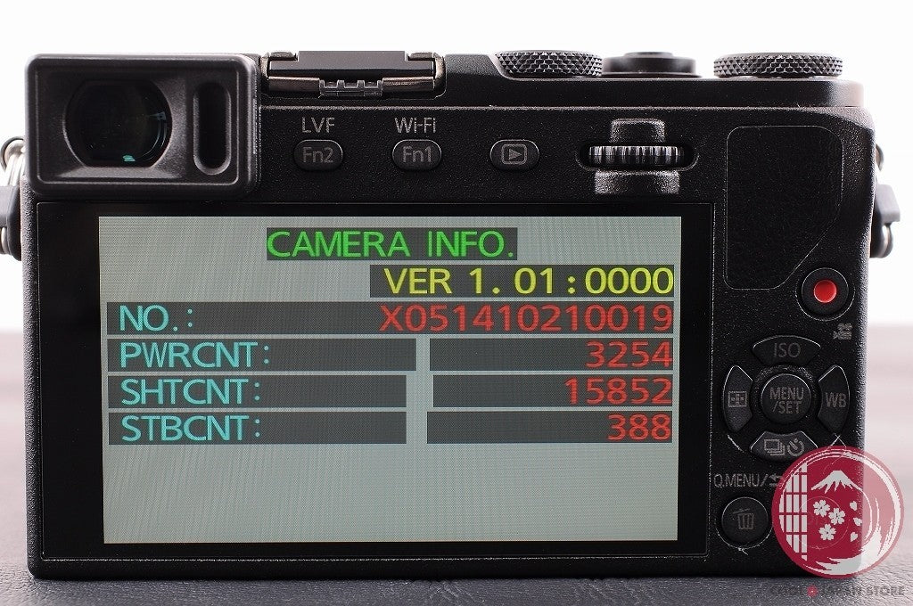 English OK  [ 15852 shots MINT+ w/ Charger Cable ] Panasonic DMC GM5 black Cl51