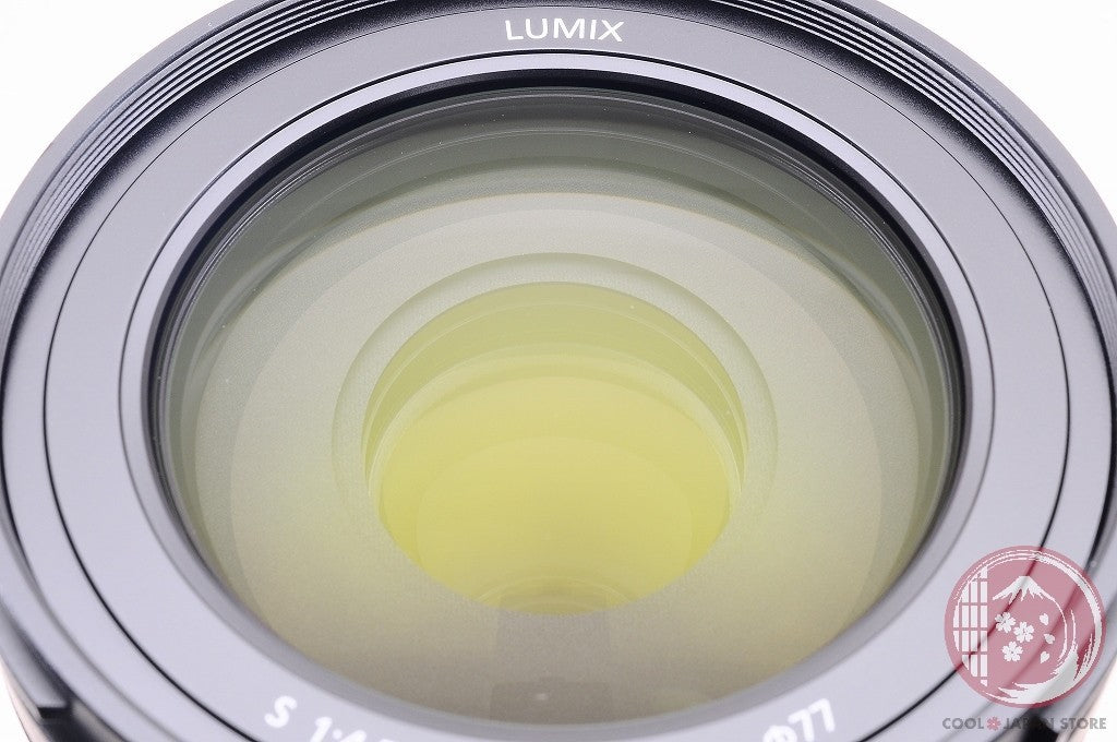 [TOP MINT w/Hood Caps] Panasonic LUMIX S 70-300mm f/4.5-5.6 MACRO O.I.S. Lv73