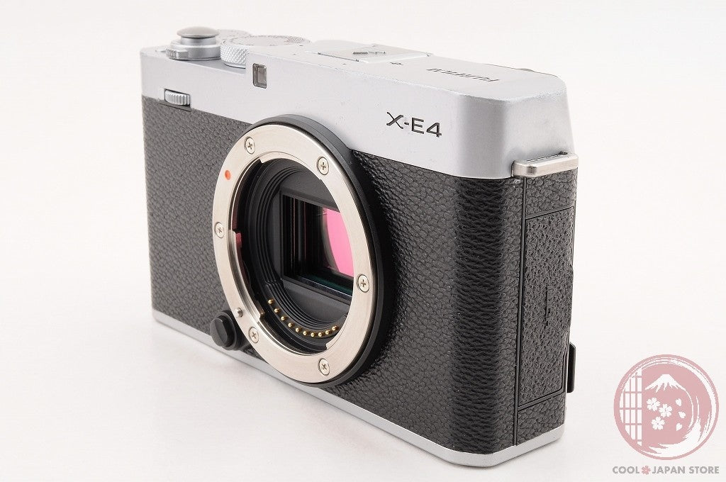 [ 13144 shots MINT+ in Box ] Fujifilm Fuji X-E4 26.1MP Mirrorless Silver Cm08