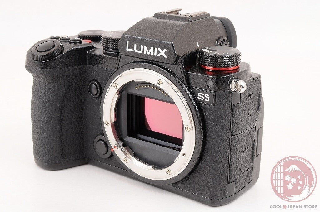 [ 9706 shots MINT+ in Box ] Panasonic DC S5 Mirrorless Digital Camera Cl71