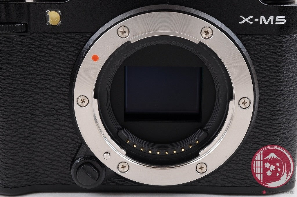 [ 584 shots MINT+ in Box ] Fujifilm X-M5 black XC Cm19