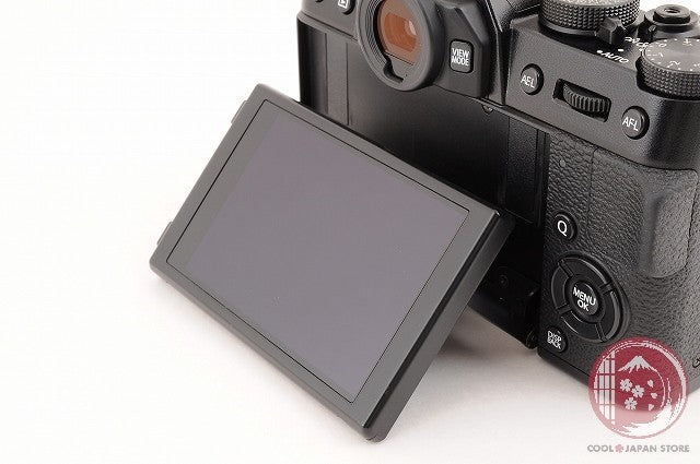 [ Low shots MINT w/Charger Cable ] Fujifilm Fujifilm X-T20 from Japan Ck44