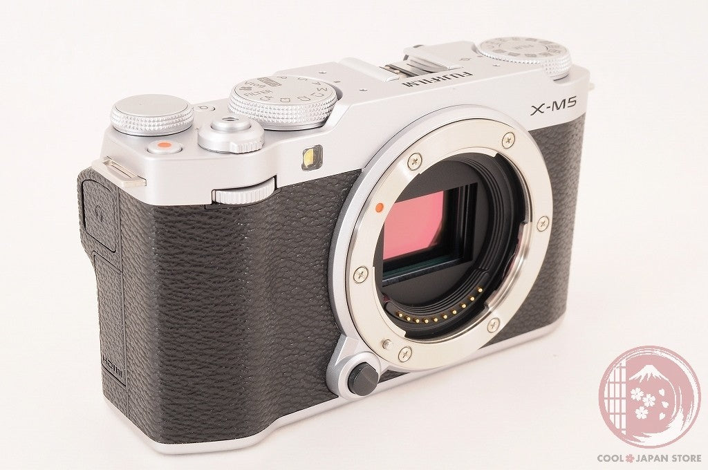 [ 179 shots TOP MINT in Box ] Fujifilm X-M5 silver from Japan Ci22