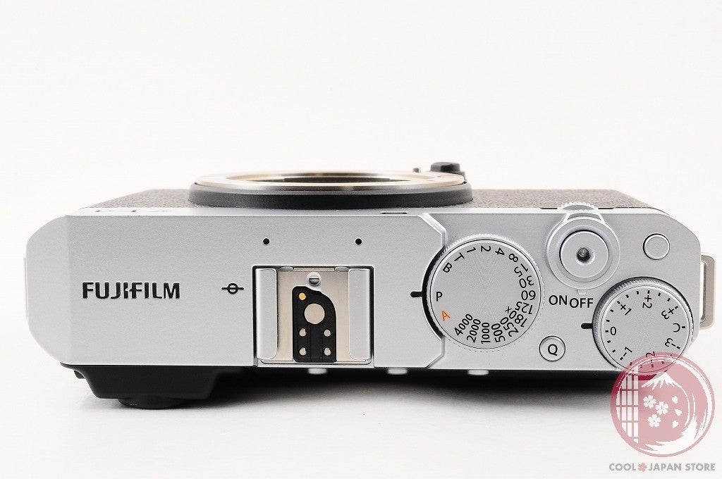 [ 2247 shots TOP MINT in Box ] Fujifilm Fuji X-E4 26.1MP Mirrorless Silver Cl18