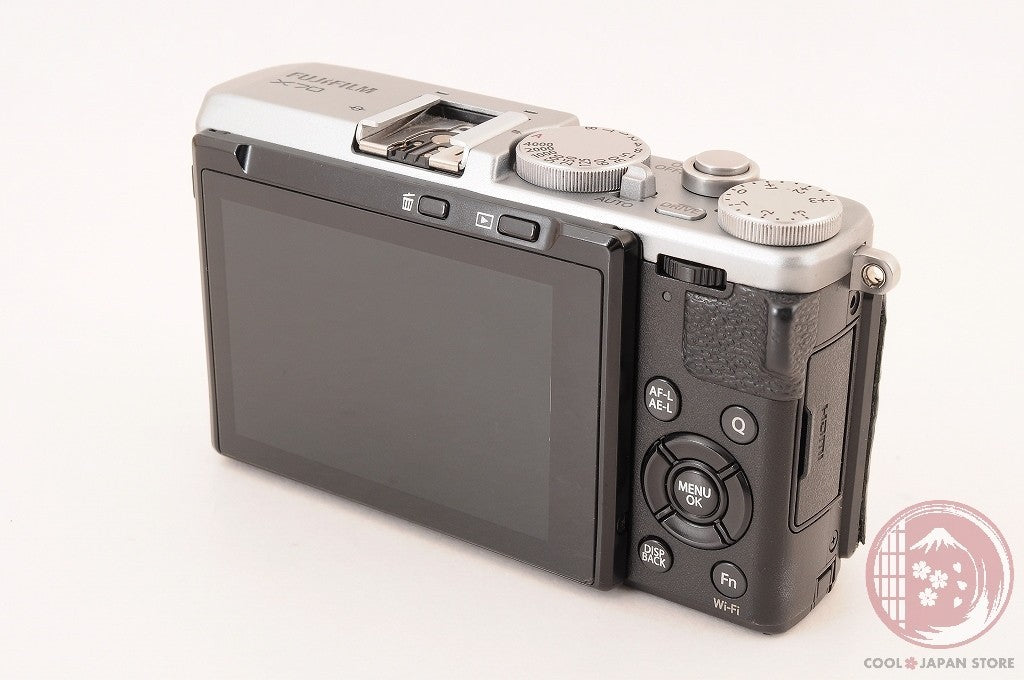 [MINT in Box + Leather Case] Fujifilm Fuji X70 16.3MP  Silver Japan Ci42