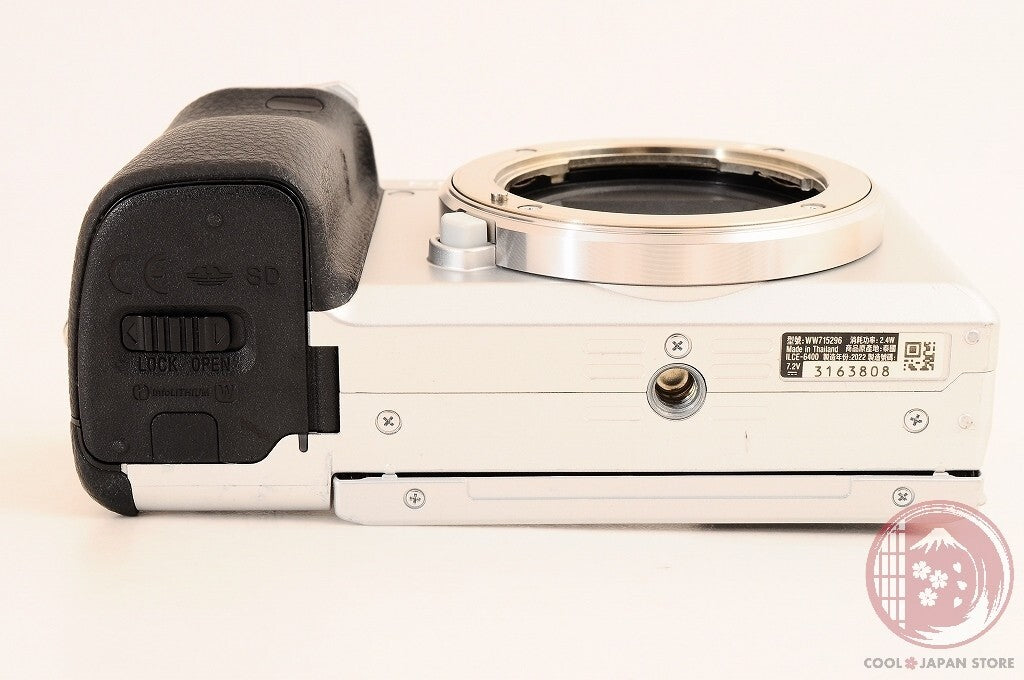 English OK[ 1694 shots MINT+ in Box] Sony Alpha A6400 24.2MP Mirrorless Cg14