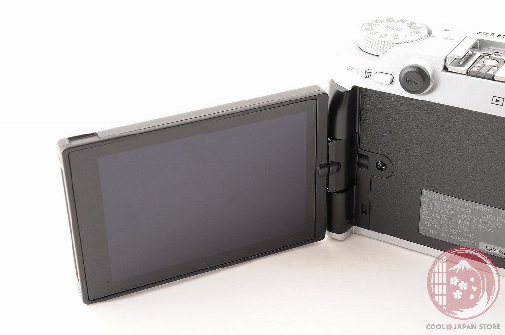 [UNUSED] Fujifilm Fujifilm X-M5 silver w/ XC 15-45mm from Japan Ci82