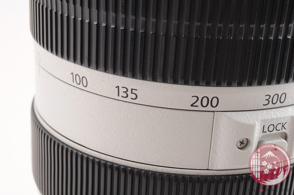 [MINT+ in Box] Canon EF 70-300mm f/4-5.6 L IS USM from Japan Ly18