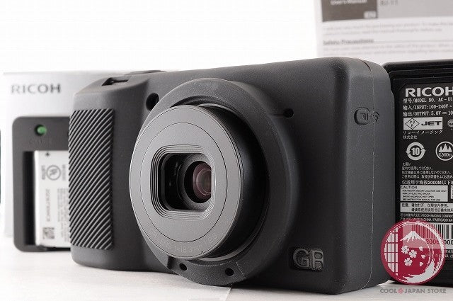 [ 4870 shots MiNT+ w/Strap Charger ] RICOH GR III from Japan Ck33