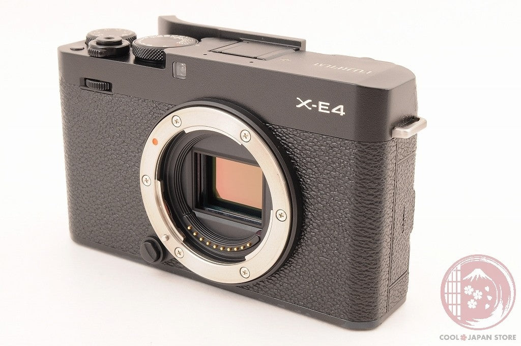 [ 9390 shots MINT w/Charger Cable ] Fujifilm Fuji X-E4 Black 26.1MP Ci27