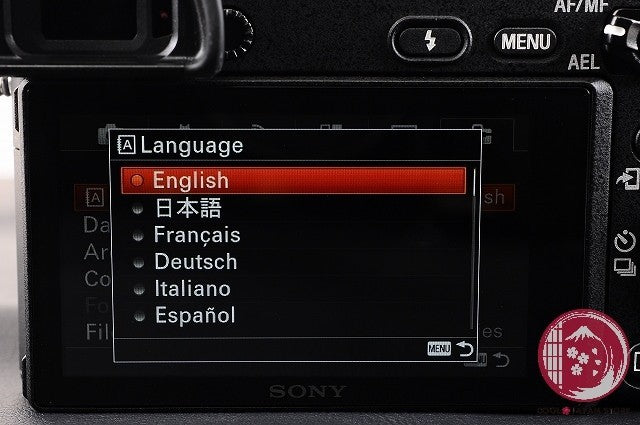 35 lang OK[ 2462 shots MINT+ w/ Strap Cable ] Sony Alpha a6300 ILCE- 6300 Ck56