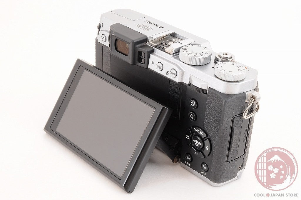 DDU [ MINT+ in Box ]Fujifilm Fuji X30 Silver Compact Digital Camera Ck04