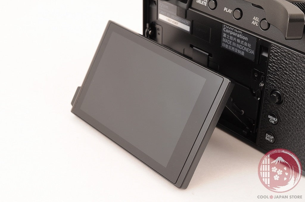 [ 9390 shots MINT w/Charger Cable ] Fujifilm Fuji X-E4 Black 26.1MP Ci27