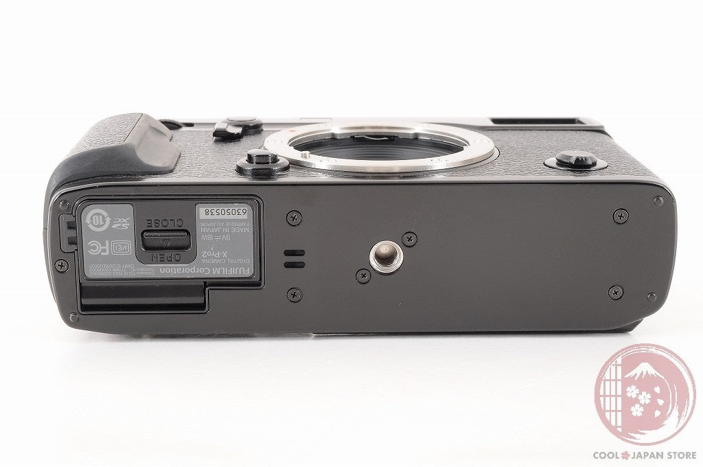 DDU [ Low shots MINT+ in Box]Fujifilm Fuji X-Pro2 XPro2 Black 24.3MP Japan Cj50