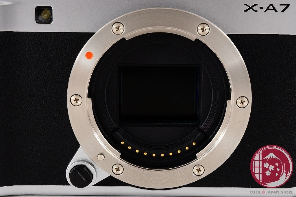[MINT+ w/ Strap Cable] Fujifilm Fujifilm X-A7 silver from Japan Cg26