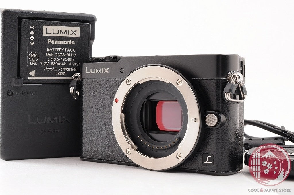 English OK  [ 15852 shots MINT+ w/ Charger Cable ] Panasonic DMC GM5 black Cl51