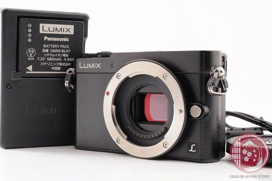 English OK [ 15852 shots MINT+ w/ Charger Cable ] Panasonic DMC GM5 black Cl51