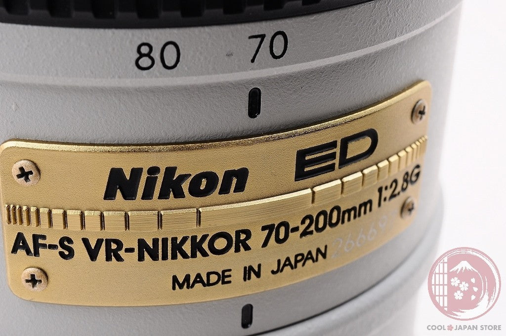 [MINT+ w/Hood Tripod] Nikon AF-S 70-200mm f/2.8 G ED VR IF Light Gray Lv71