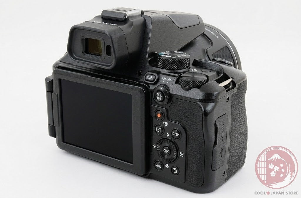 [MINT in Box] Nikon Coolpix P950 16.0MP Point & Shoot Camera Black Japan Ck68