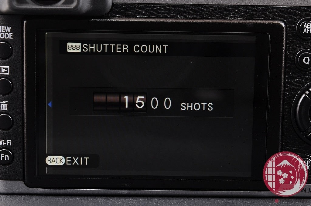 [ 1500 shots MINT+ in Box ] Fujifilm Fuji X100T X-100T Silver 16.3MP Cm04