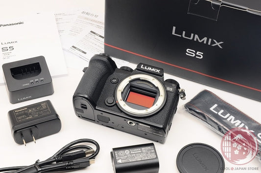 [ 3843 shots TOP MINT in Box ] Panasonic DC S5 Mirrorless Digital Camera Ci17