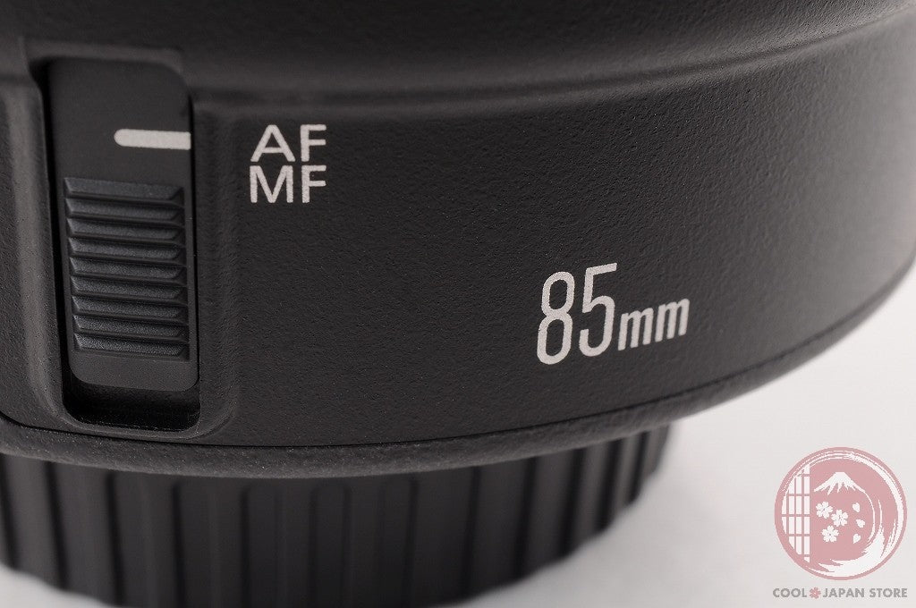 [TOP MINT in Box] Canon EF 85mm f/1.2 L II USM from Japan Lw61
