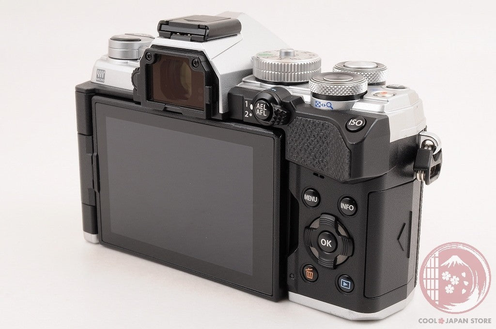 [ 7040 shots MINT+ in Box] Olympus OM-D E-M5 Mark III from Japan Cm01