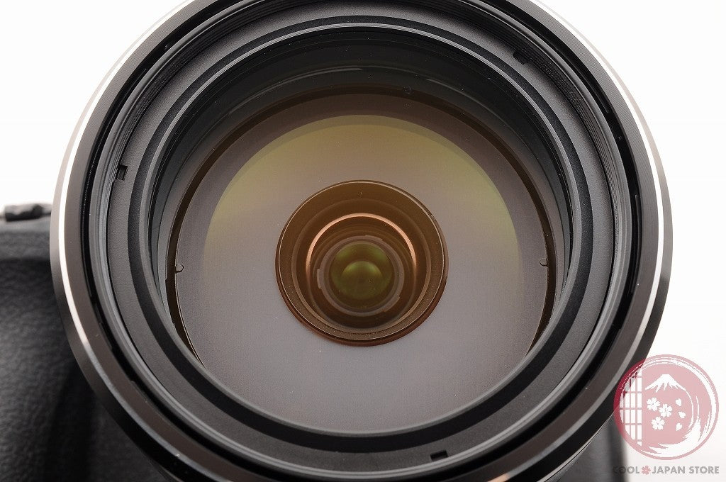 DDU [MINT+ in Box] Nikon Coolpix P950 16.0MP Point & Shoot Camera Black Ci05