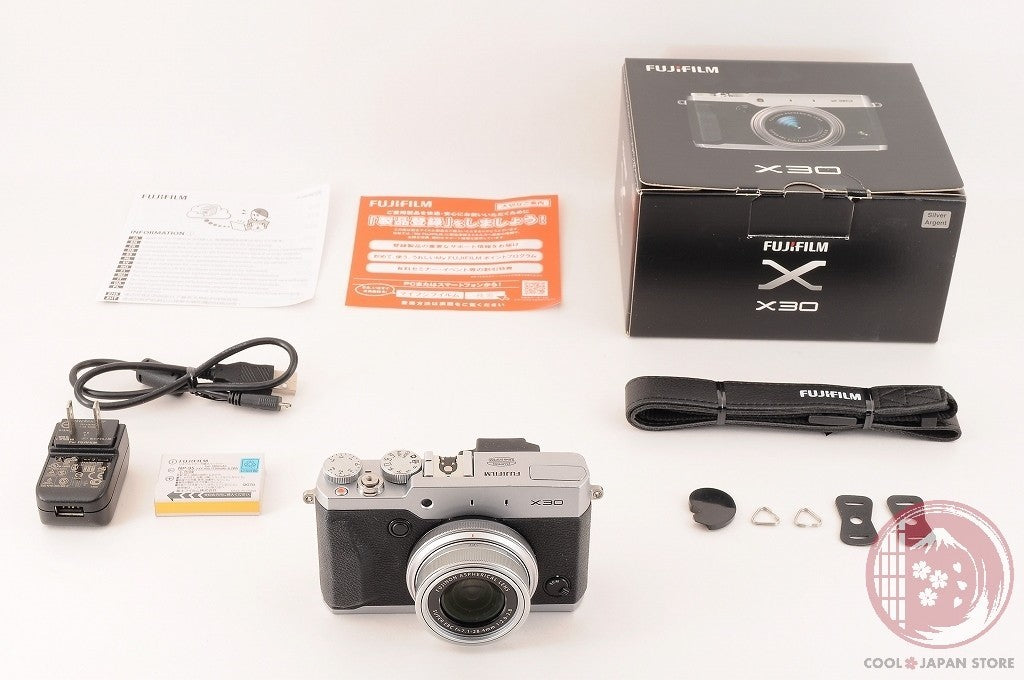 [MINT in Box] Fujifilm Fuji X30 Silver Compact Digital Camra from Japan Ci03
