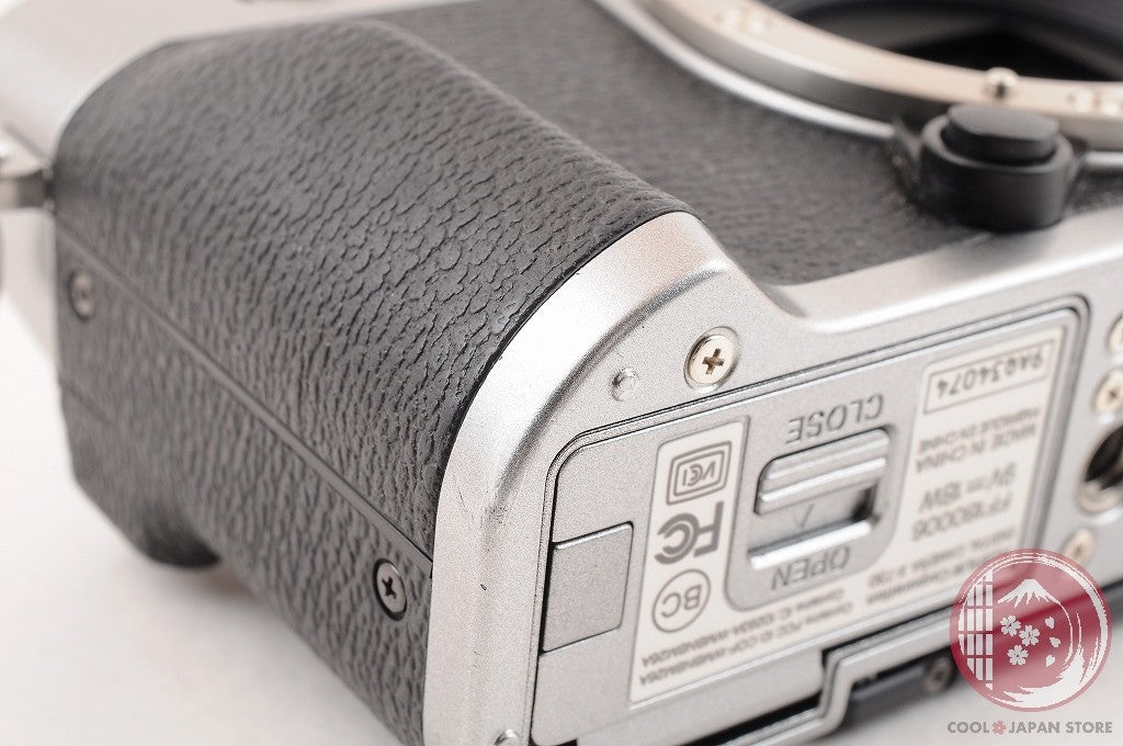 [ Low shots MINT w/ Strap Adapter ] Fujifilm Fuji X-T30 26.1MP Mirrorless Cl53
